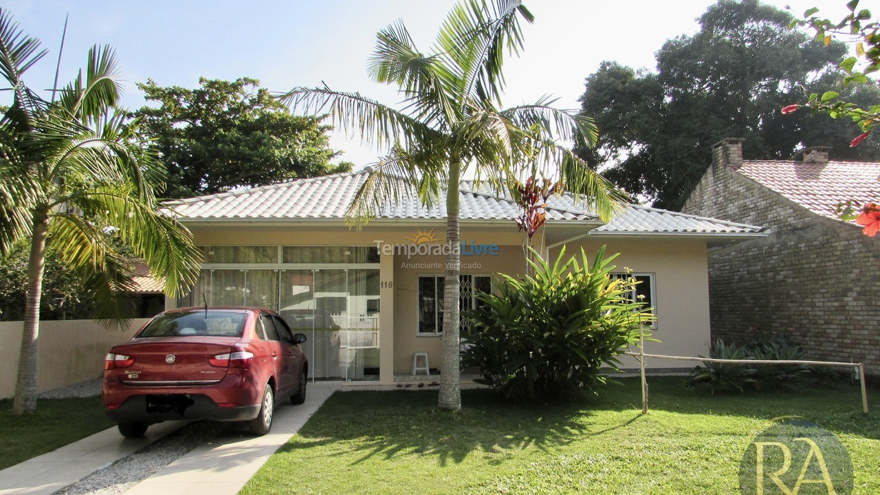 Casa para alquiler de vacaciones em Florianópolis (Praia da Lagoinha)