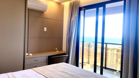 ÁTICO DÚPLEX DE LUJO CON VISTAS AL MAR EN MARISCAL