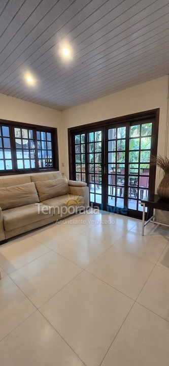 Casa para aluguel de temporada em São Sebastião (Juquehy)