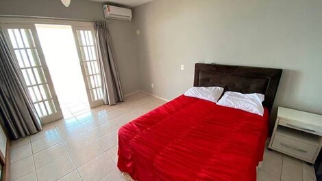 CASA BEIRA MAR 4 SUÍTES