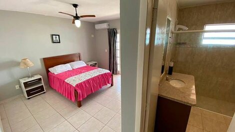 CASA BEIRA MAR 4 SUÍTES