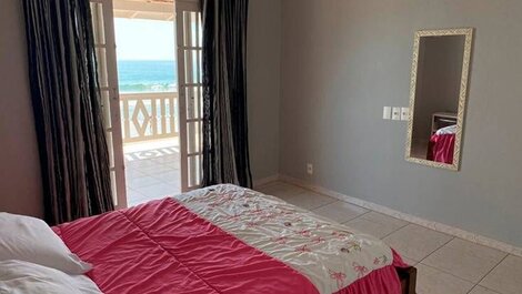 CASA BEIRA MAR 4 SUÍTES