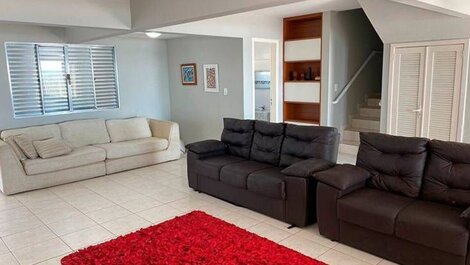 CASA BEIRA MAR 4 SUÍTES