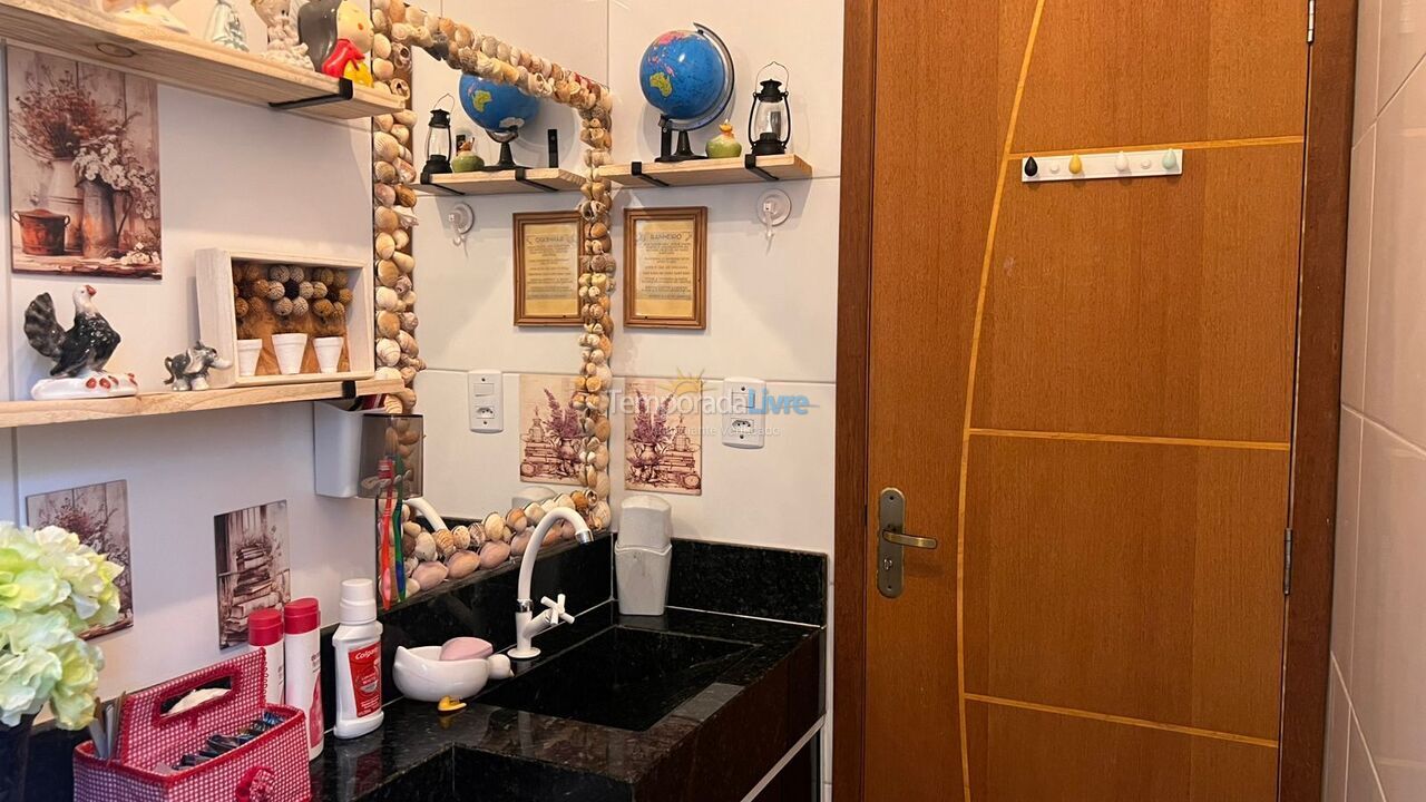 Casa para aluguel de temporada em Cabo Frio (Bairro Caminho de Buzios)