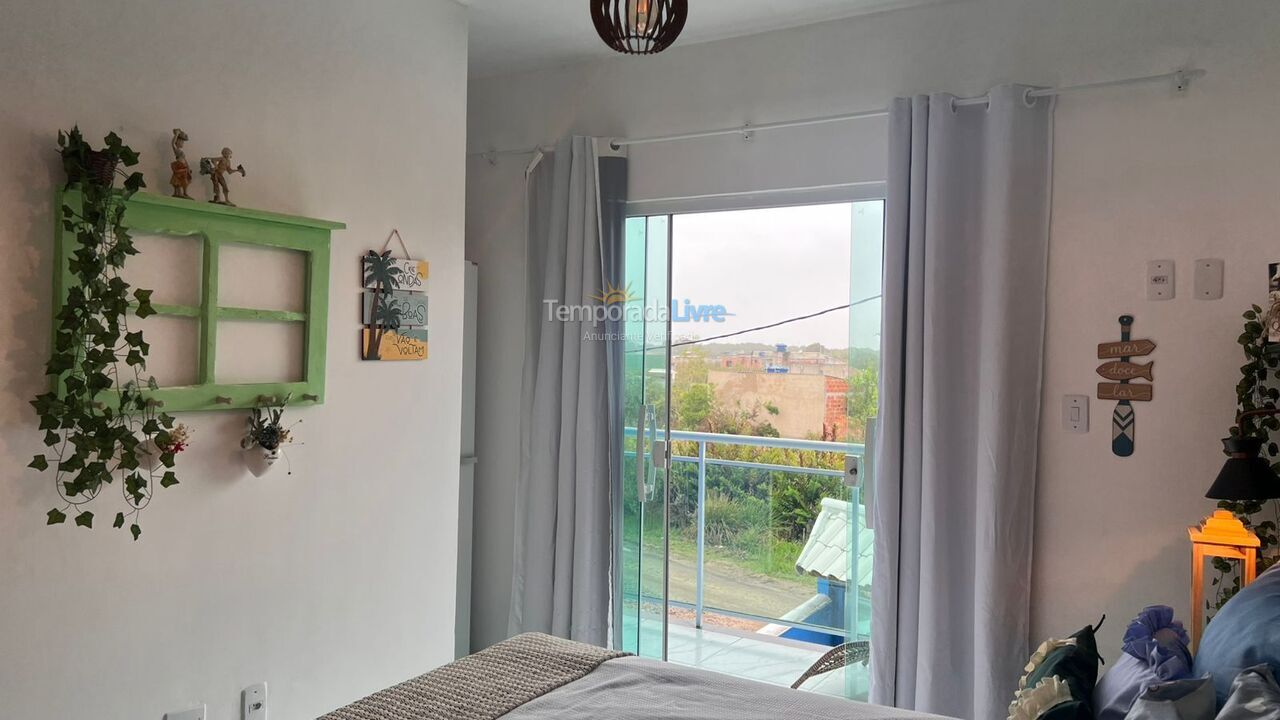 Casa para aluguel de temporada em Cabo Frio (Bairro Caminho de Buzios)