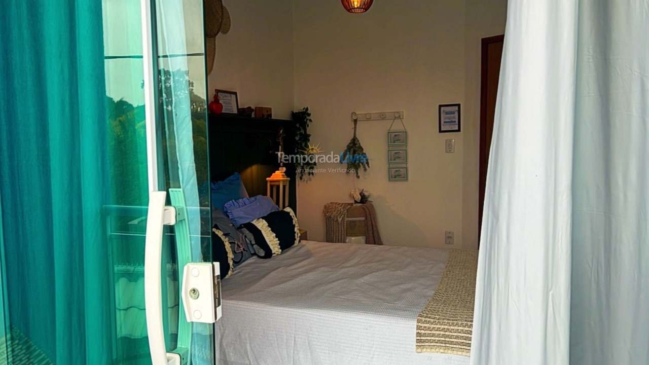 Casa para aluguel de temporada em Cabo Frio (Bairro Caminho de Buzios)