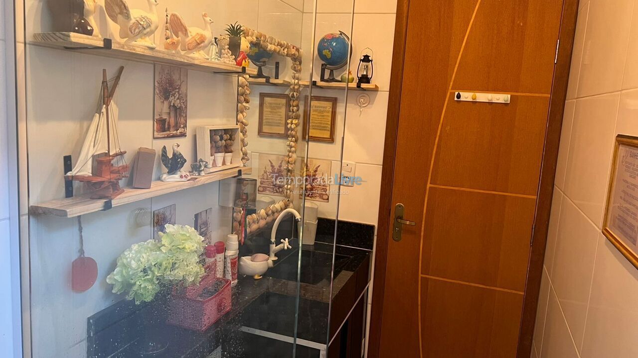 Casa para aluguel de temporada em Cabo Frio (Bairro Caminho de Buzios)