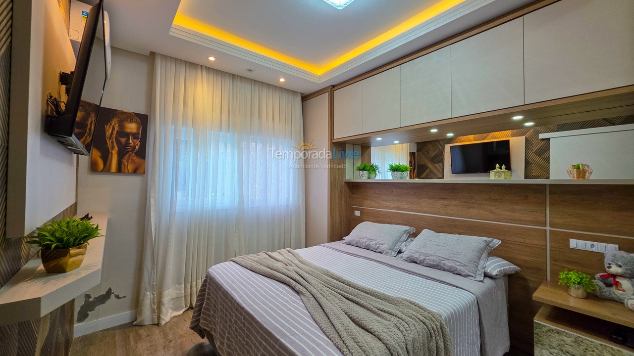 Casa para aluguel de temporada em São Francisco do Sul (Ubatuba)