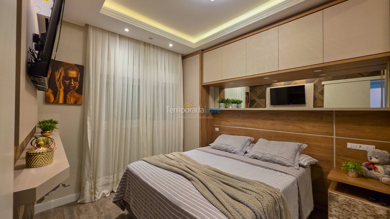 Casa para aluguel de temporada em São Francisco do Sul (Ubatuba)