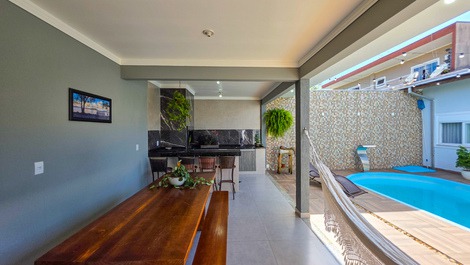 Casa alto padrão, para exigentes e que buscam qualidade!