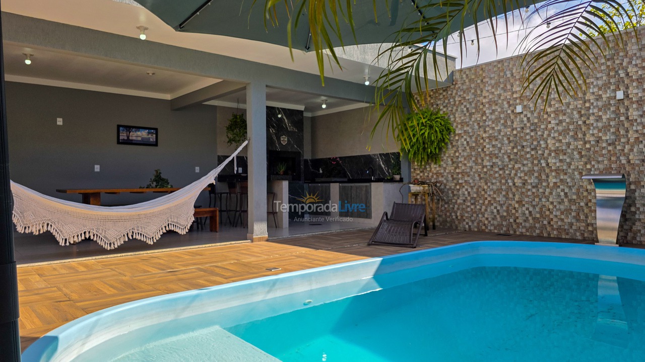 Casa para aluguel de temporada em São Francisco do Sul (Ubatuba)