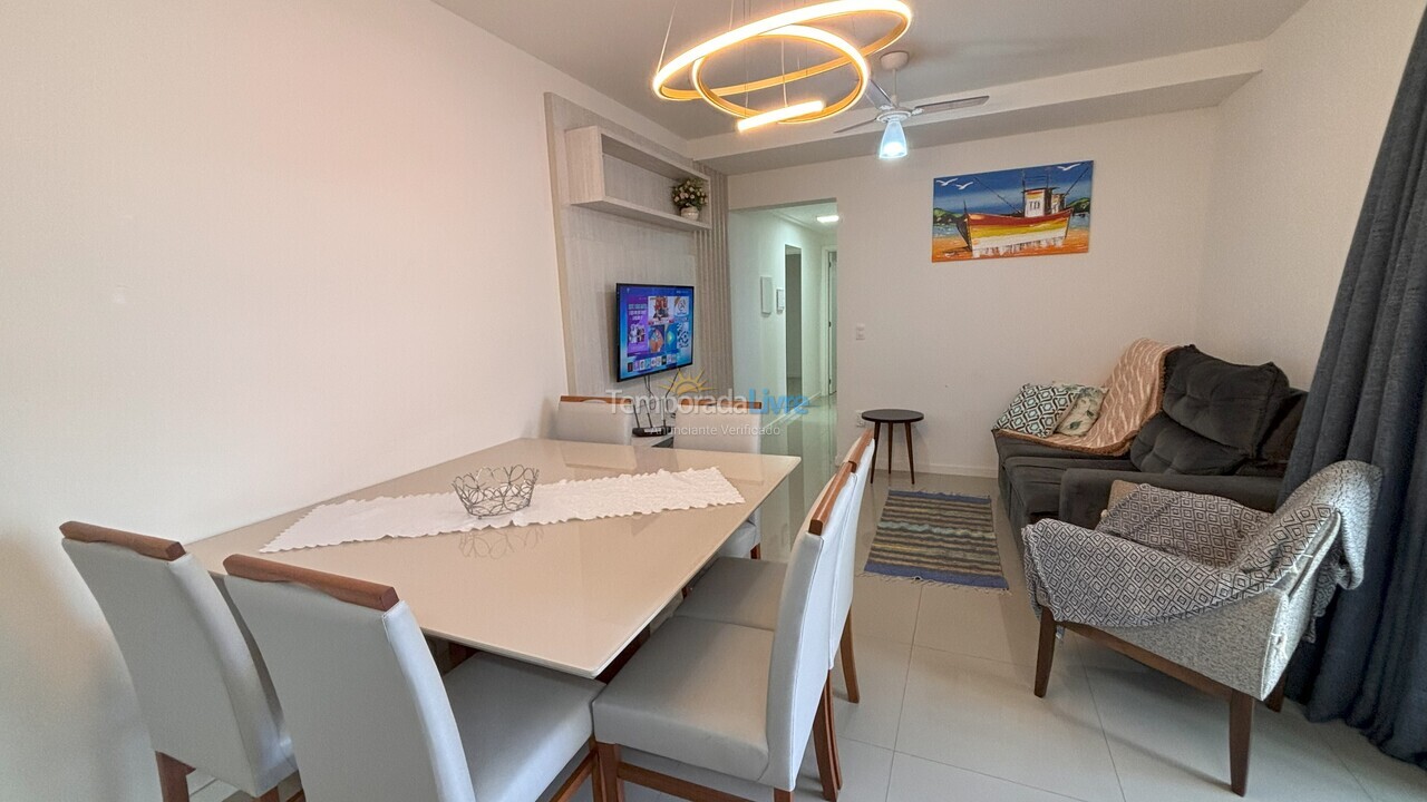 Apartamento para alquiler de vacaciones em Bombinhas (Praia de Bombas)