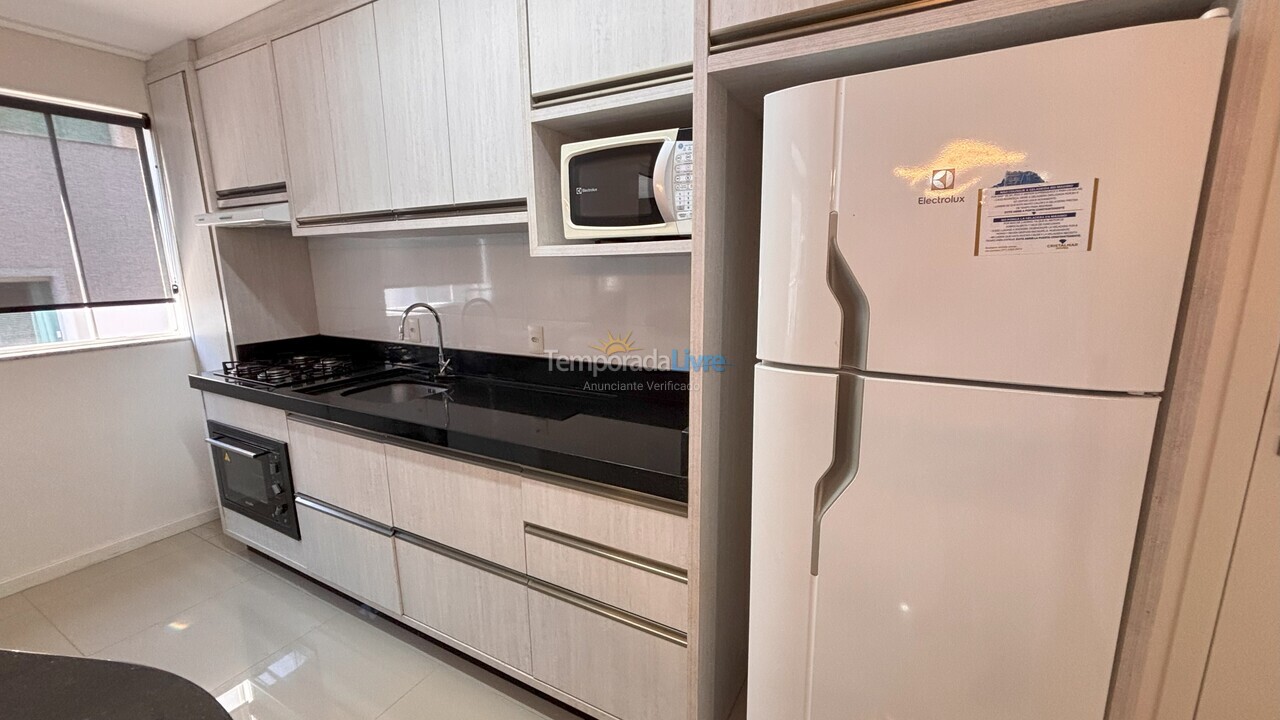 Apartamento para alquiler de vacaciones em Bombinhas (Praia de Bombas)