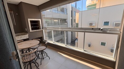 APARTAMENTO DE 2 HABITACIONES CON PISCINA EN CONDOMINIO