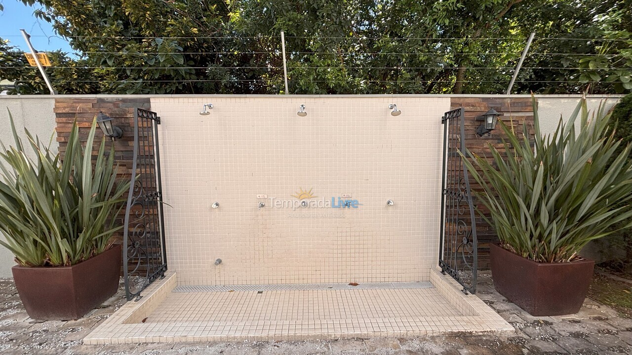 Apartamento para alquiler de vacaciones em Bombinhas (Praia de Bombas)