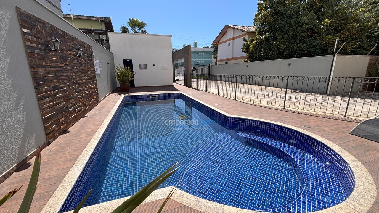 Apartamento para alquiler de vacaciones em Bombinhas (Praia de Bombas)