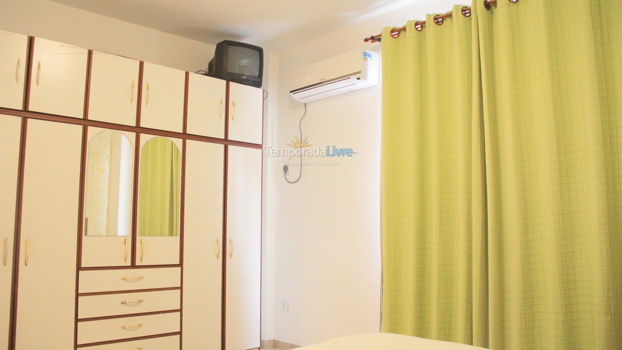 Apartamento para alquiler de vacaciones em Itapema (Meia Praia)