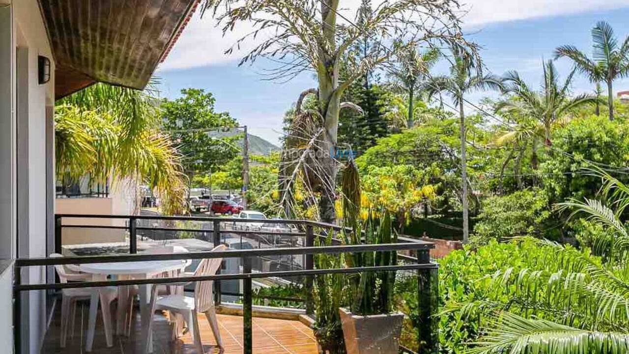 Casa para aluguel de temporada em Florianópolis (Praia Brava)