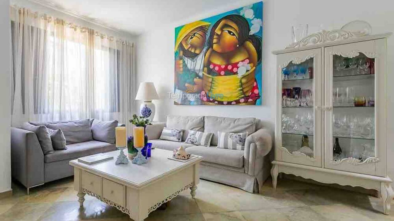 Casa para aluguel de temporada em Florianópolis (Praia Brava)