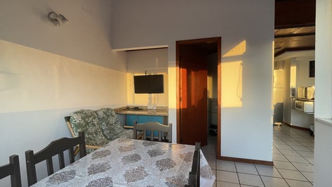 Triplex com vista para o mar