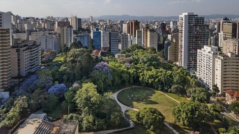 Estúdio charmoso e bem localizado