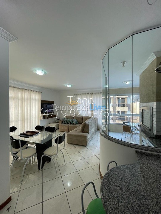 Apartamento para aluguel de temporada em Itapema (Meia Praia)