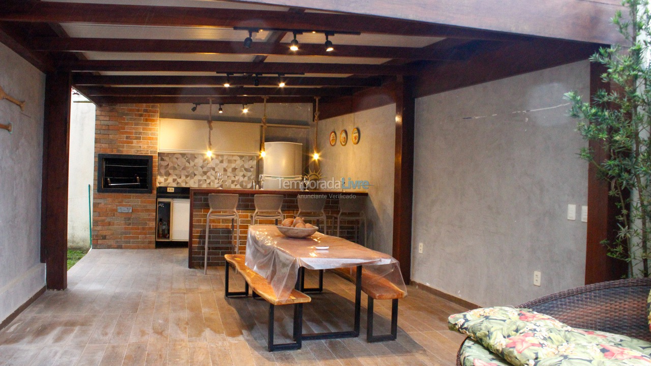 Casa para aluguel de temporada em Tamandaré (Campas)