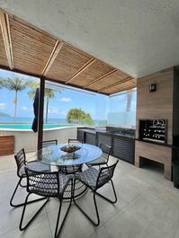 House within a condominium on Juquehy Beach CA0232