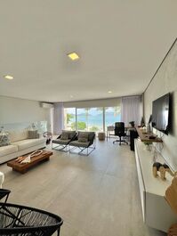 House within a condominium on Juquehy Beach CA0232