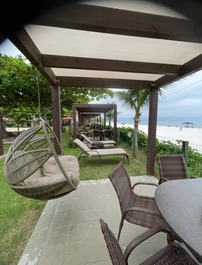 Casa pé na areia em Jurerê