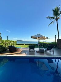 High-end house on the sand in a condominium on Juquehy beach CA0020