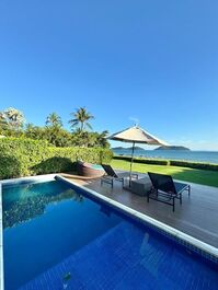 High-end house on the sand in a condominium on Juquehy beach CA0020
