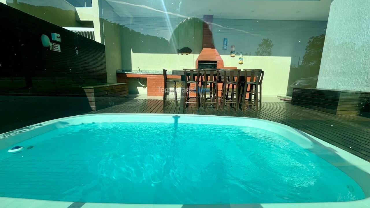 Apartamento para alquiler de vacaciones em Bombinhas (Mariscal)