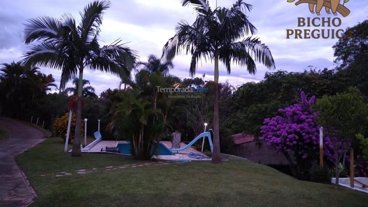 Chácara / sítio para aluguel de temporada em Mairinque (Condomínio Paineiras)