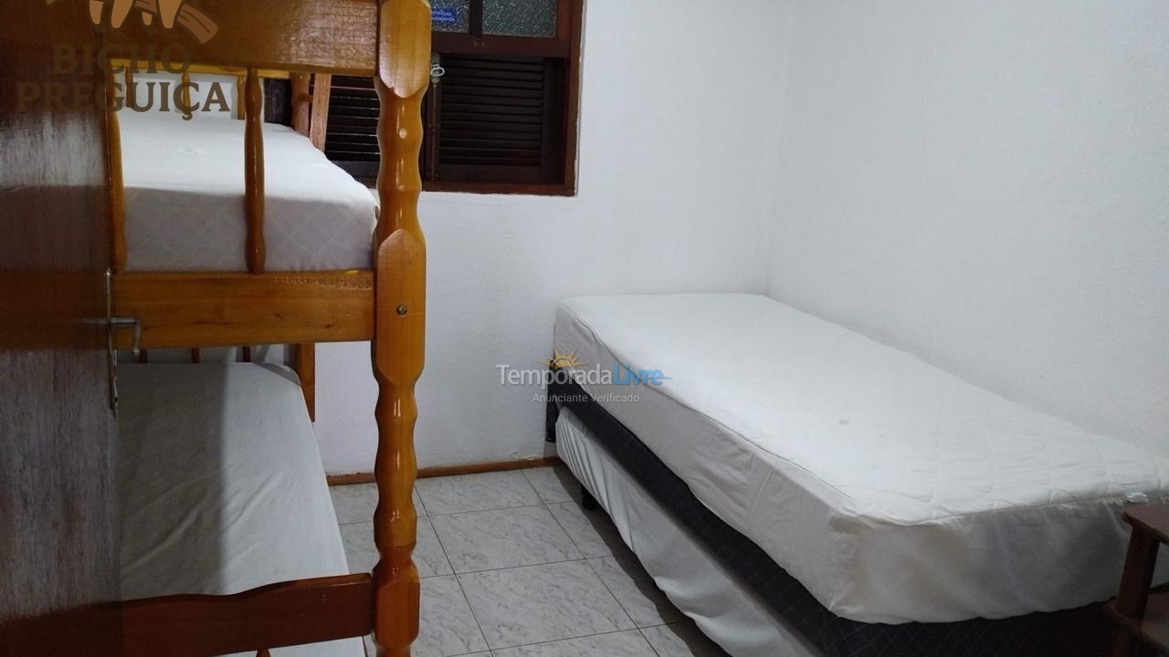 Chácara / sítio para aluguel de temporada em Mairinque (Condomínio Paineiras)