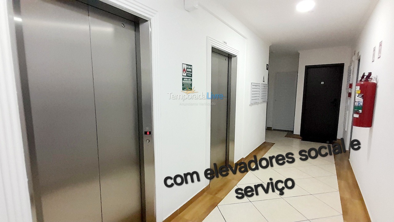 Apartamento para aluguel de temporada em Praia Grande (Vila Tupi)