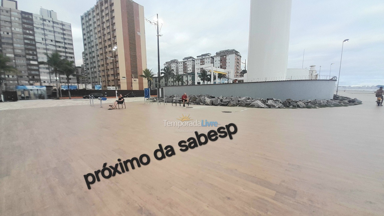 Apartamento para aluguel de temporada em Praia Grande (Vila Tupi)