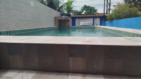 Casa em Mongagua próximo a Plataforma de Pesca