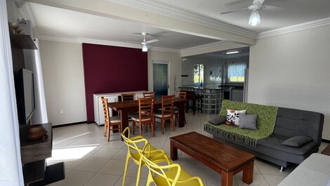 Apartamento para alugar em Bombinhas - Praia de Bombinhas