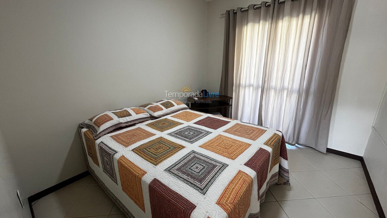 Apartamento para aluguel de temporada em Bombinhas (Praia de Bombinhas)
