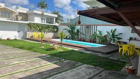 Cod.C010-House with 2 suites, sleeps 4, Taperapuan, swimming pool, barbecue.