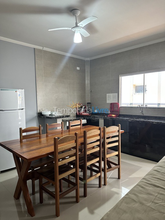 Apartamento para alquiler de vacaciones em Ubatuba (Praia Grande)