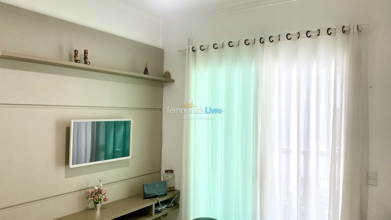 Apartamento para aluguel de temporada em Bombinhas (Praia de Bombas)