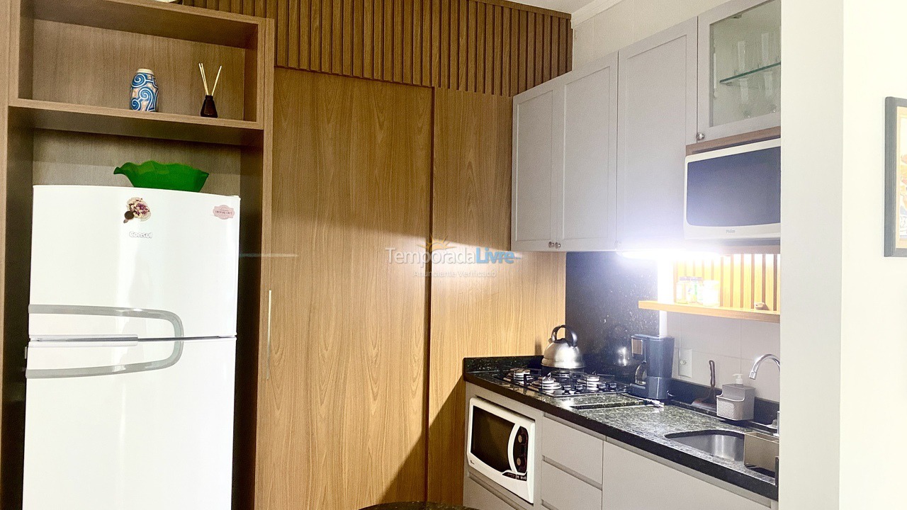 Apartamento para aluguel de temporada em Bombinhas (Praia de Bombas)