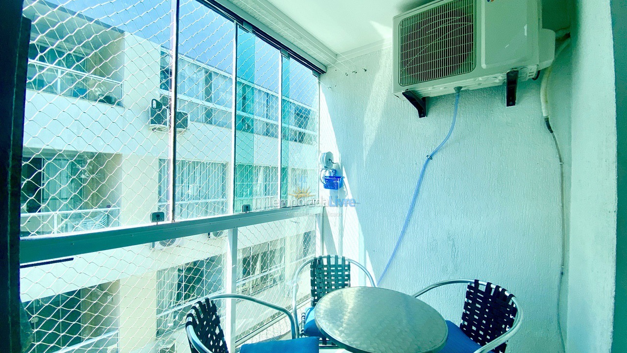 Apartamento para aluguel de temporada em Bombinhas (Praia de Bombas)