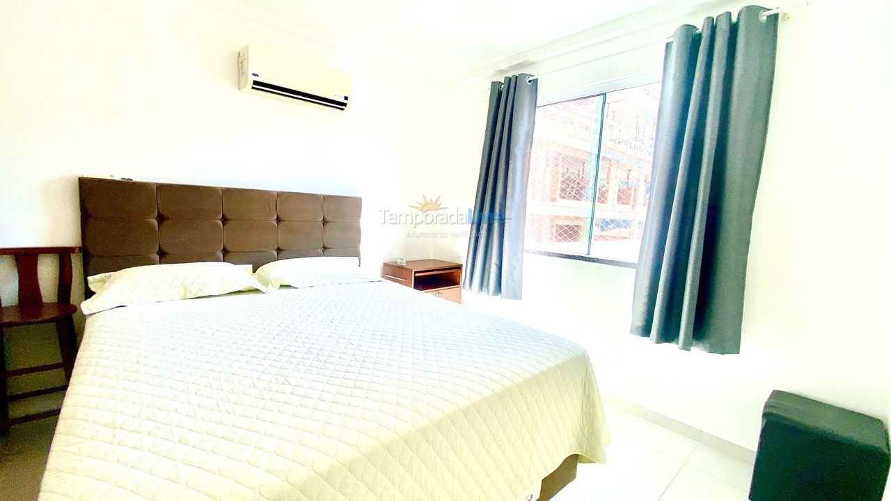 Apartamento para aluguel de temporada em Bombinhas (Praia de Bombas)