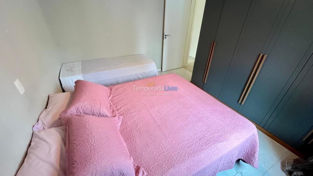 Apartamento para aluguel de temporada em Itapema (Meia Praia)