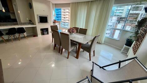 APARTAMENTO EM MEIA PRAIA PROX. RUSSI E RUSSI ATÉ 8 PESSOAS