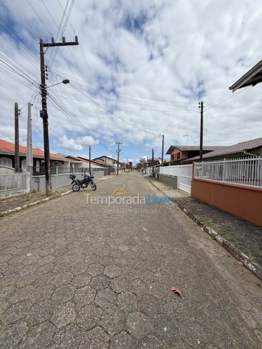 Casa para alquiler de vacaciones em São Francisco do Sul (Enseada)