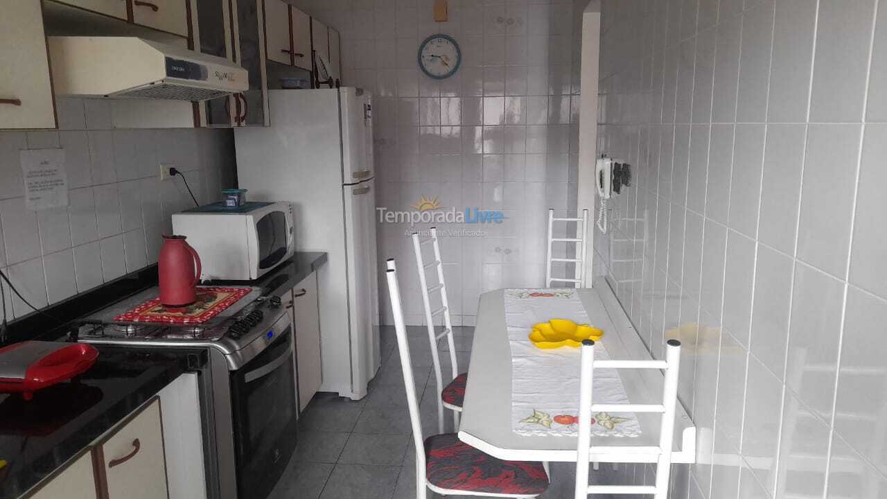 Apartamento para aluguel de temporada em Praia Grande (Guilhermina)